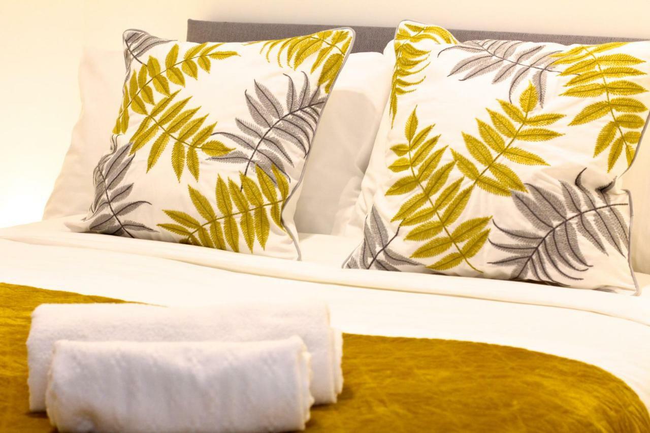 Apartment 168 - Excellentstays - 2 Bedroom Flat Stanwell